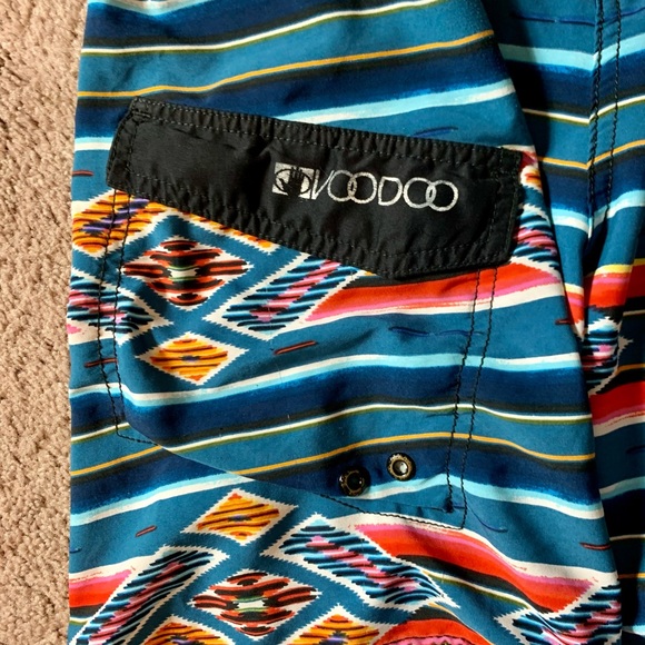 Body Glove Voodoo Aztec Print board shorts - Picture 2 of 12